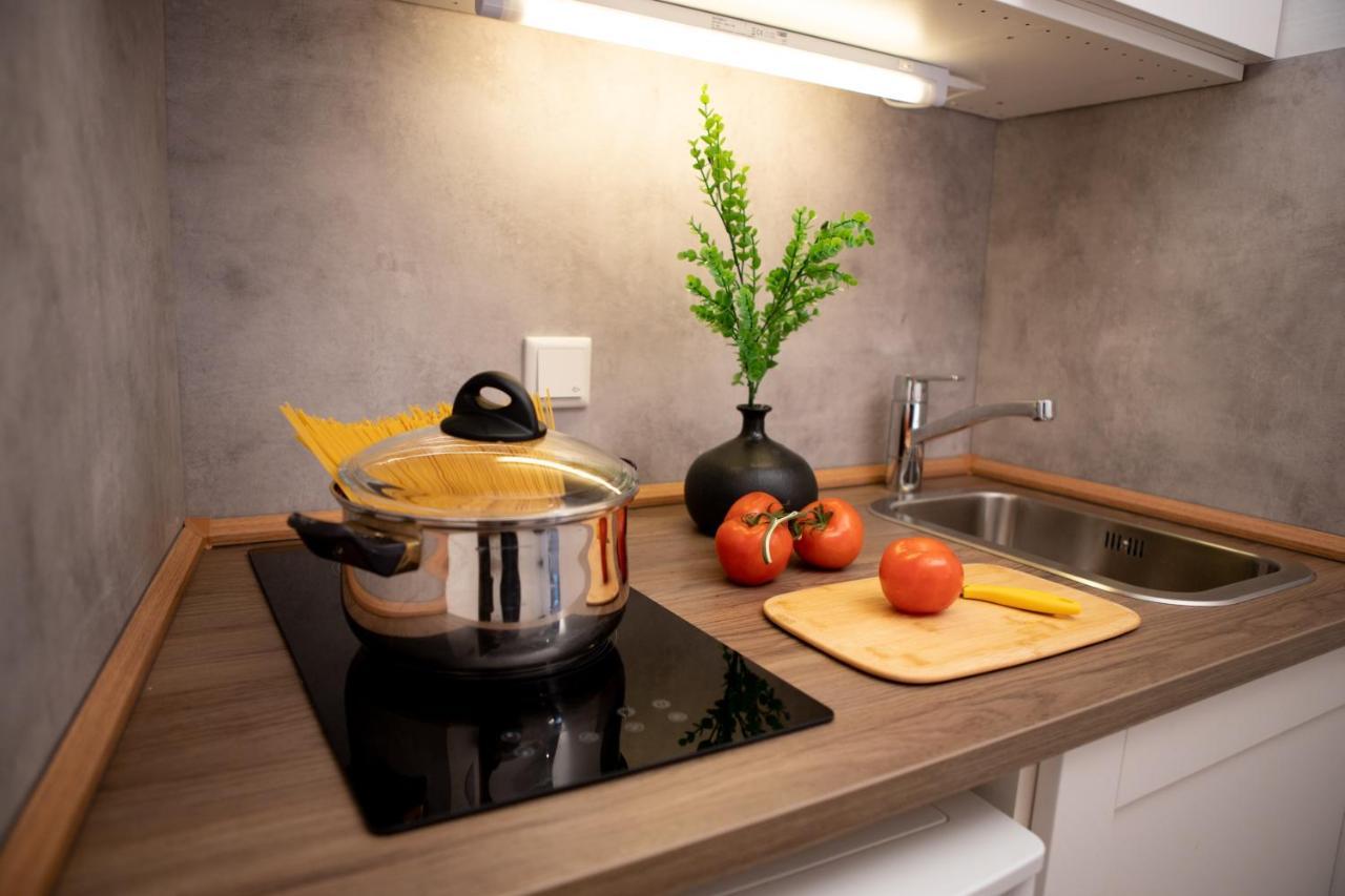 Tolles Apartment Mit Weitblick Ueber Аугсбург Екстериор снимка