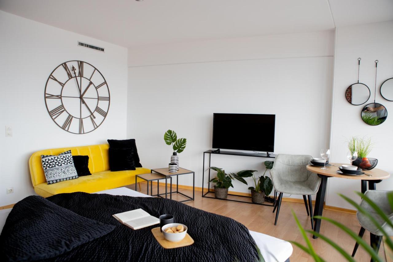 Tolles Apartment Mit Weitblick Ueber Аугсбург Екстериор снимка