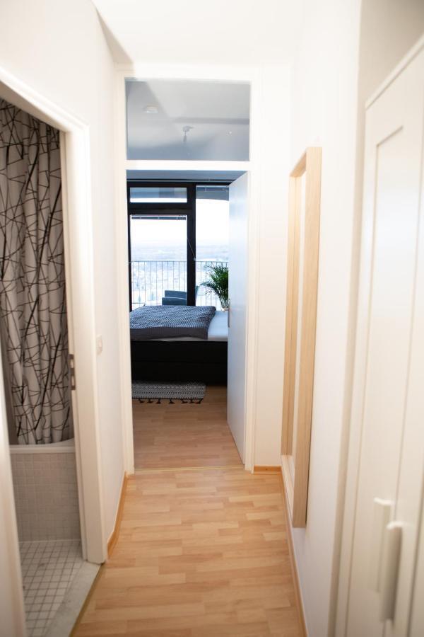 Tolles Apartment Mit Weitblick Ueber Аугсбург Екстериор снимка